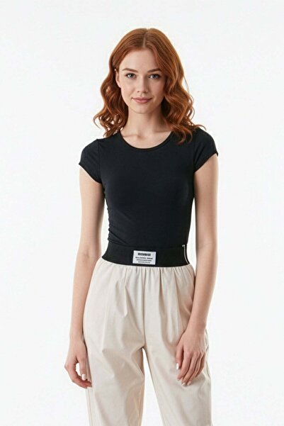 Fulla Moda Basic Crew Neck Snap Body