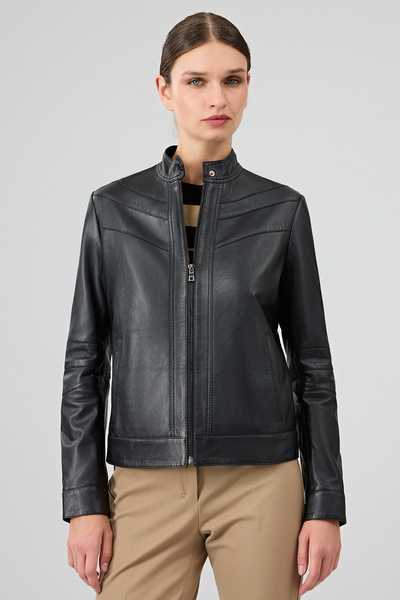 Derimod Γυναικείο δερμάτινο μπουφάν Tina με μαύρο γιακά Judge 25WGE53241M