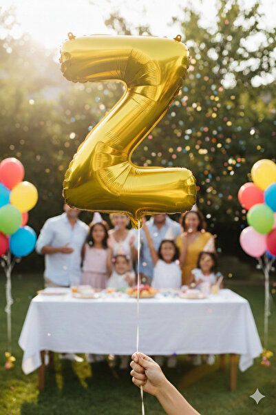 Deniz Party Store بالون فويل ذهبي حجم وسط حرف (Z).