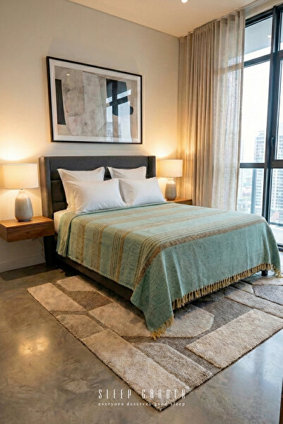 Sleep Garden Bedspread and Pique Set