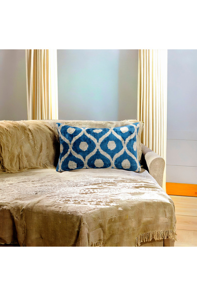 Kilim Whole Sale İpek Kadife İkat Dekoratif Kırlent Kılıfı