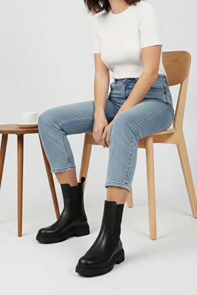 Büşra Çetin Kadın Siyah Dizaltı Kalın Taban Su Geçirmez Yeni Sezon Çizme