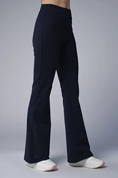 bilcee Dámske nohavice a tepláky s vysokým pásom v tmavomodrej farbe