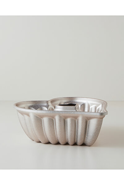 English Home Patisserie Heart Premium Döküm Kek Kalıbı 30 cm Şampanya