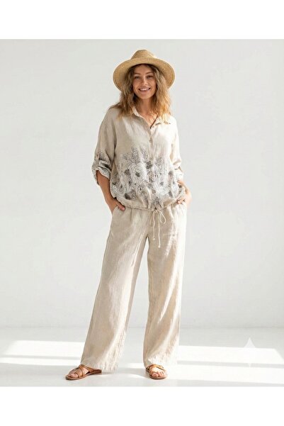 della moor Lenjerie de damă bej cu model floral italian O supradimensionat di...