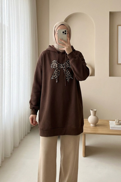 HİJABAYA Суитшърт с качулка и панделки