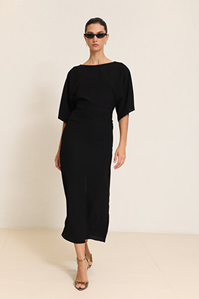 Setre Черна рокля с дълъг ръкав и детайл на яката