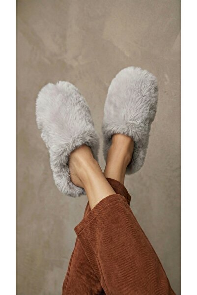 Beyond Kadın Gri Önü Kapalı Ekstra Uzun Yumuşak Tüylü Ev Terliği 2cm BYND04