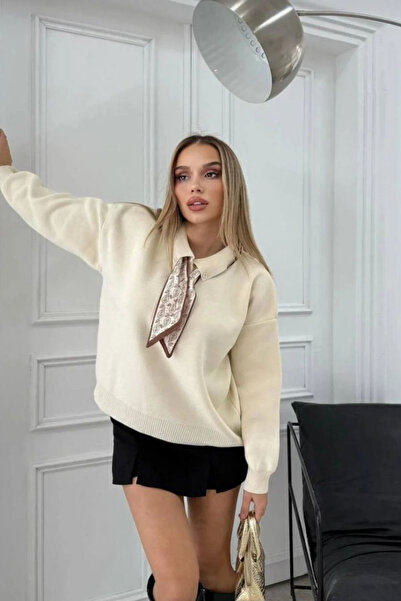 QBZ FULARLI YAKASI DÜĞMELİ KAZAK