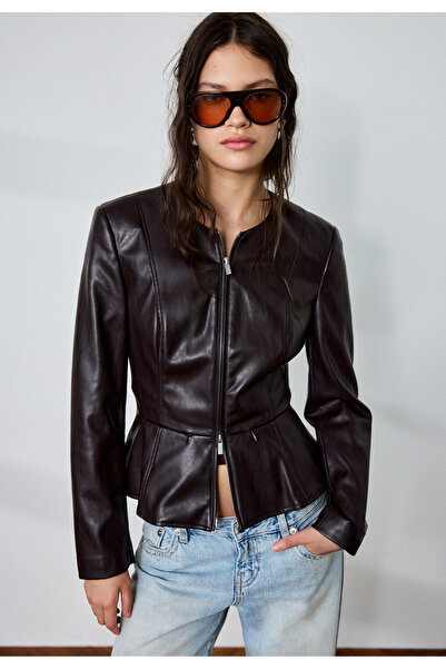 Stradivarius Collarless leather effect peplum blazer