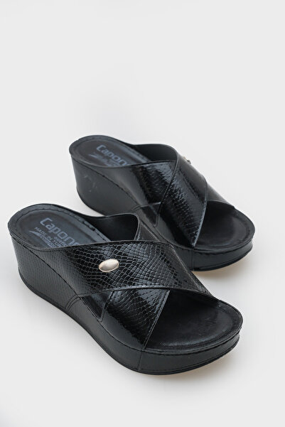 Capone Outfitters Anatomisch weiche, bequeme Mutterhausschuhe mit Keilabsatz