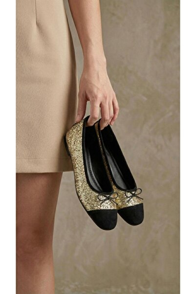 Beyond Γυναικεία χρυσά γκλίτερ φιόγκοι με λεπτομέρειες, κομψά μπαλαρίνες Mary...