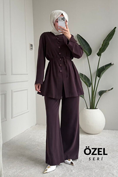 Mogi Butik طقم نسائي من التينسل بتفاصيل أزرار للحجاب 3155 - سلسلة خاصة