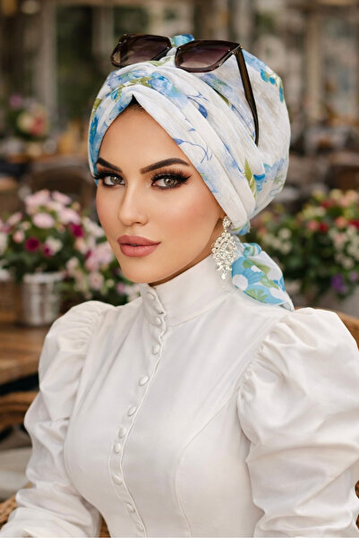 Aişe tesettür Boneta albă cu flori albastre cu cataramă