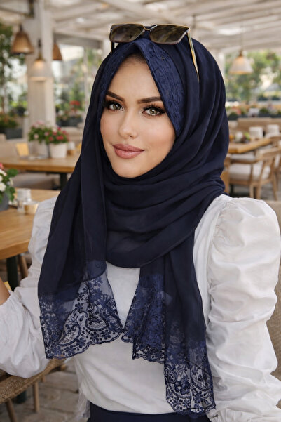 Aişe tesettür Σάλι με δαντέλα σε σκούρο μπλε χρώμα
