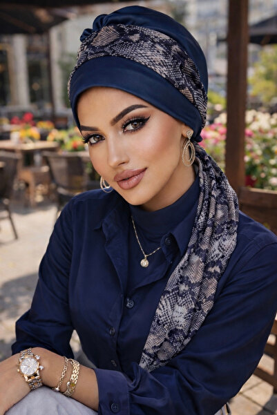 Aişe tesettür Mornarsko plavi šal sa zmijskim uzorkom Koža