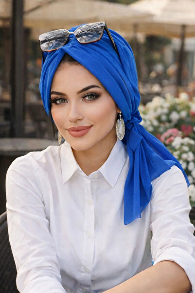 Aişe tesettür Saks plavi šešir sa kopčom