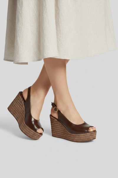 Fox Shoes Y996553560 Brown Rustic Wedge Heeled Women's Shoes