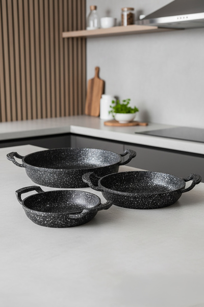 TOGO Cast Granite Pan Set 22cm - 20cm - 18cm