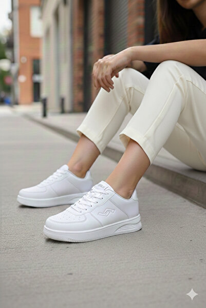 Jump 21516 حذاء رياضي Zenne للجنسين باللون الأبيض ذو نعل ميموري