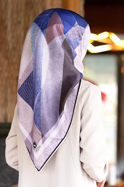 VİOLLA Twill Dokulu Ve Geometrik Desenli Lacivert Renkli 90x90 Eşarp (İpek İç...