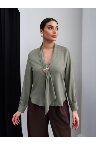 ESRAHELVACI διπλό πέτο Μπλούζα με χρυσή πόρπη στο λαιμό