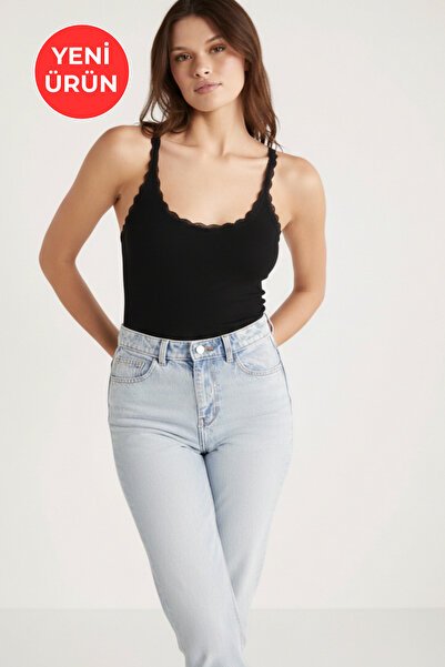 soft&basic Women's 100% Cotton Regular Fit Lace Detailed Regular Fit Thin Str...