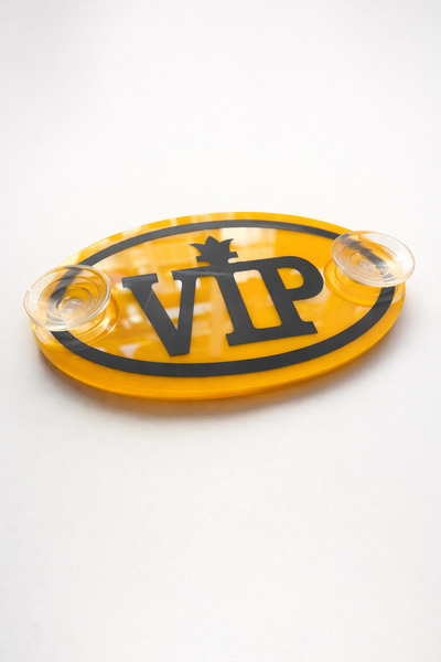 starthediyelik ETİKETÇİ VANTUZLU PLEKSİ VIP PC005