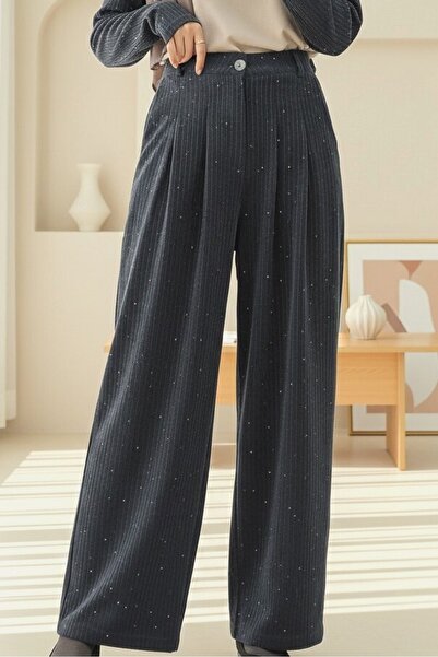 HİJABAYA Βελούδινο παντελόνι με φαρδιά μπατζάκια, τσέπες και λεπτομέρειες από...