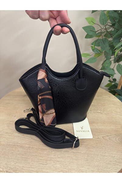 Nevalia حقيبة يد وكتف نسائية من الجلد الصناعي باللون الأسود مع تفاصيل وشاح