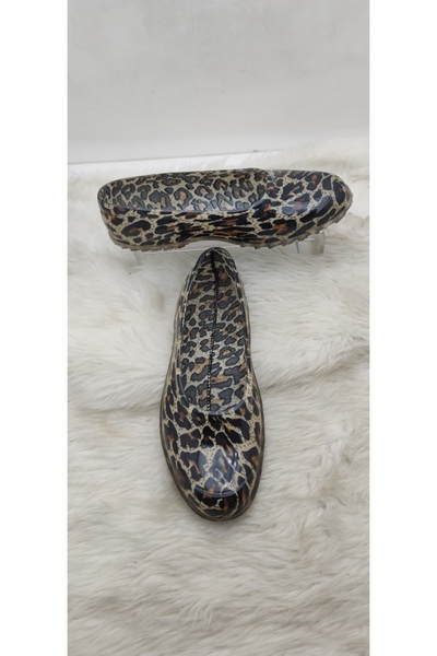 ÇİĞDEM KUNDURA KADIN LEOPAR LASTİK AYAKKABI