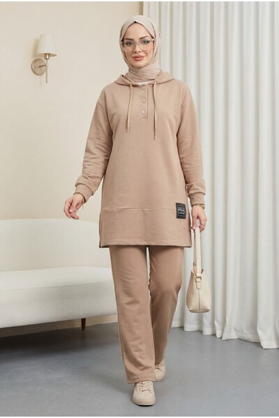 HİJABAYA Σετ από διπλό χτενισμένο βαμβάκι με κουμπωτά κουμπώματα και λεπτομέρ...