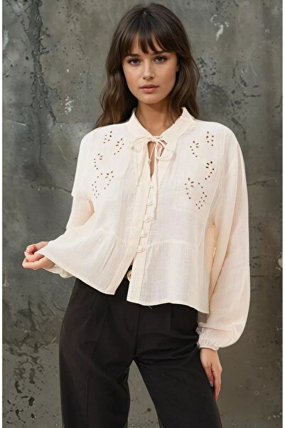 soi fashion Муслинова риза с копчета на яката и детайли от мъниста