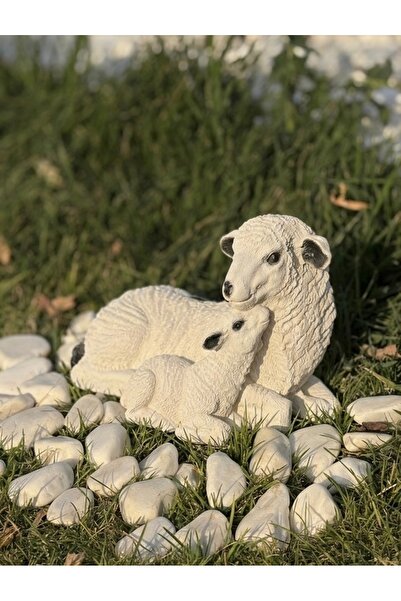 Bibloca El Yapımı Kuzulu Anne Figürü