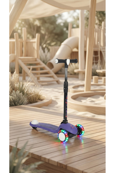 PRO Toys Işıklı Ve Katlanabilir Fren Sistemli Çocuk Scooter