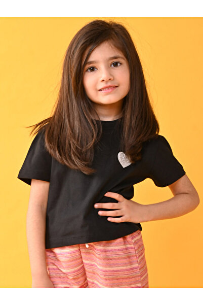 Anthrilo By Styli تي شيرت بطبعة قلب ورقبة دائرية