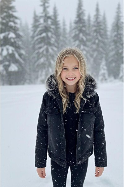 Hilal Akıncı Kids Kürk Detaylı Kot Ceket