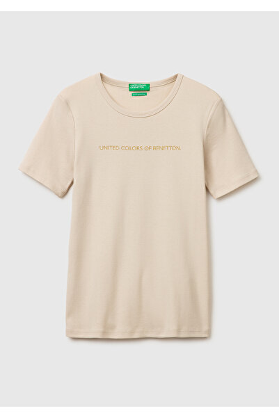 United Colors of Benetton Γυναικείο μπλουζάκι από 100% βαμβάκι με στάμπα λογό...