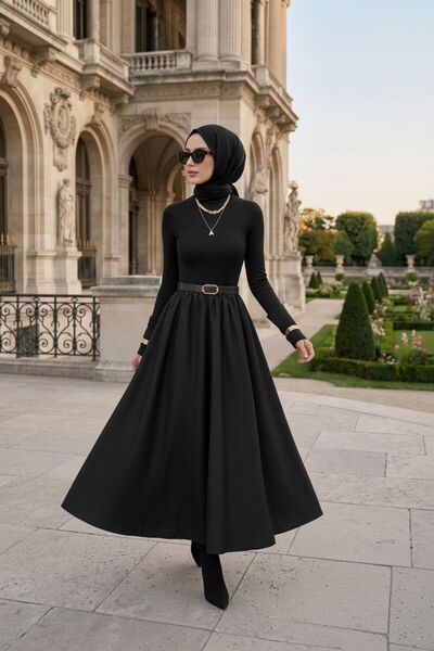 Zeneva Collection Rochie lungă neagră cu decolteu tip bicicletă și centură