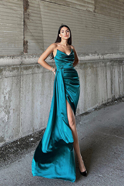 Mekafashion Evan Στράπλες Σατέν Βραδινό Φόρεμα με Λεπτομέρεια στο Μπροστινό Μ...