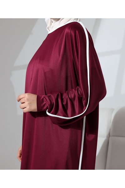 Berel Moda Prayer Robe with Burgundy Cuffs and Side Piping Detail, Loose Fit, One Size