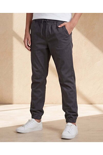 REDTAG بنطلون رياضي رمادي للأولاد الكبار