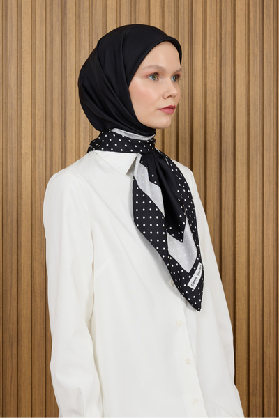 Pierre Cardin Black 90X90 Silk Crepe Satin Scarf