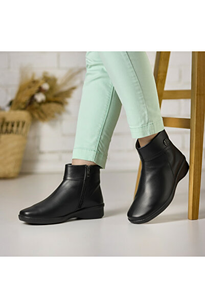 Tellus Women's Black Leather Ankle Boots Extra Wide, 02-09/1