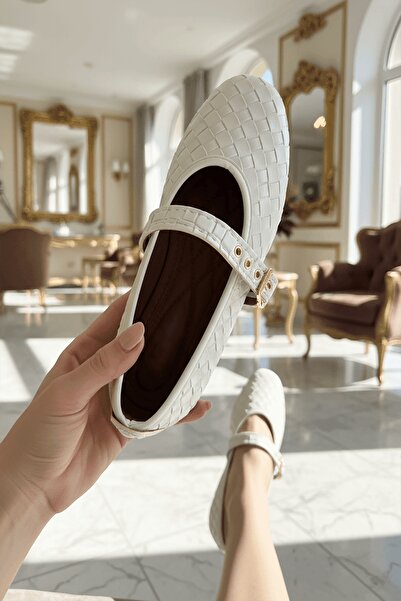 DURUNUN BUTİĞİ Balerini Yuppi împletiti albi (2 cm) cu vârf oval pentru utili...