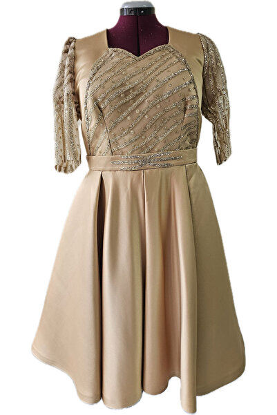 BOTOS VM Rochie amplă, elegantă cu inserții de dantelă cu sclipici