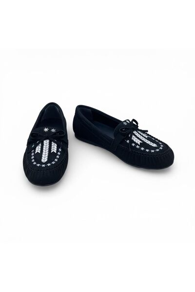 PATRON SHOES Embroidered Suede Women's Loafer