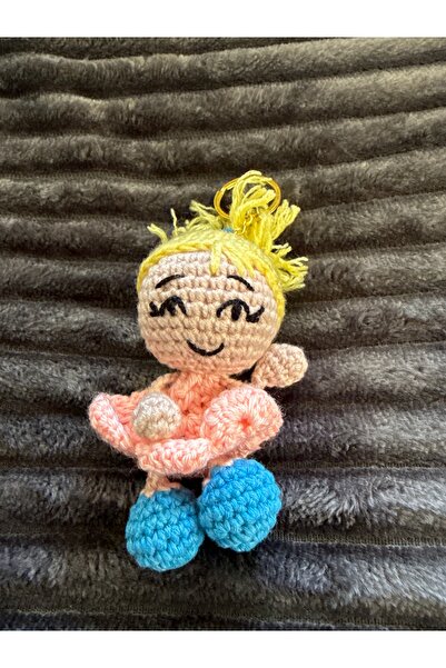 amigurumibaby سلسلة مفاتيح أميجورومي محبوكة للفتيات الصغيرات
