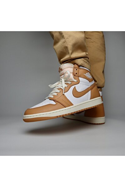 JORDAN Air 1 High OG „Praline” Portocaliu