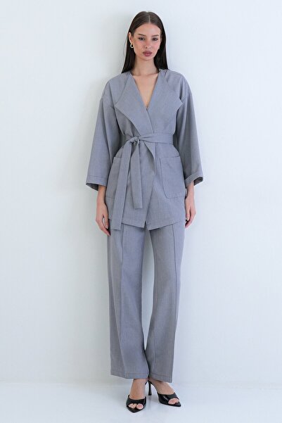 VAGGON Belted Blazer Jacket and High-Waisted Trousers Set
